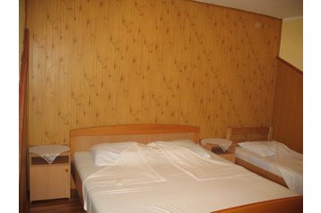 Pensiune familială Igalo 8